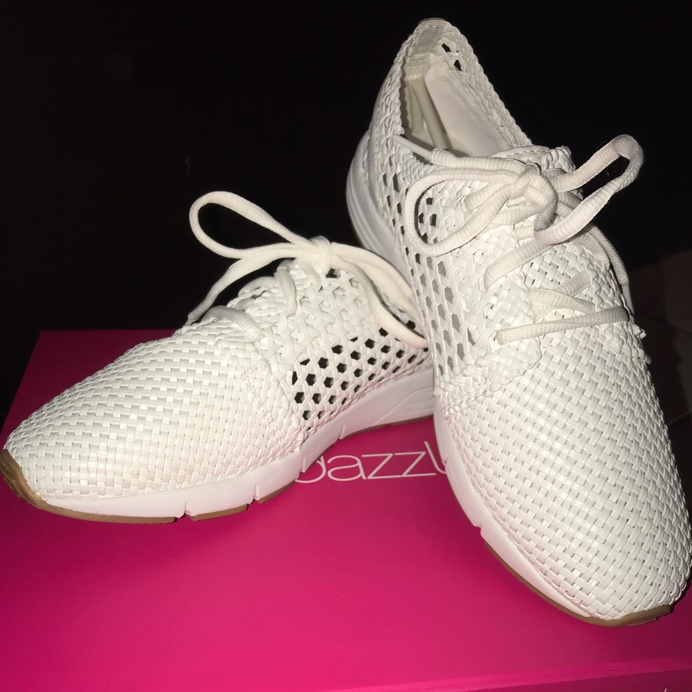 Women’s sneakers